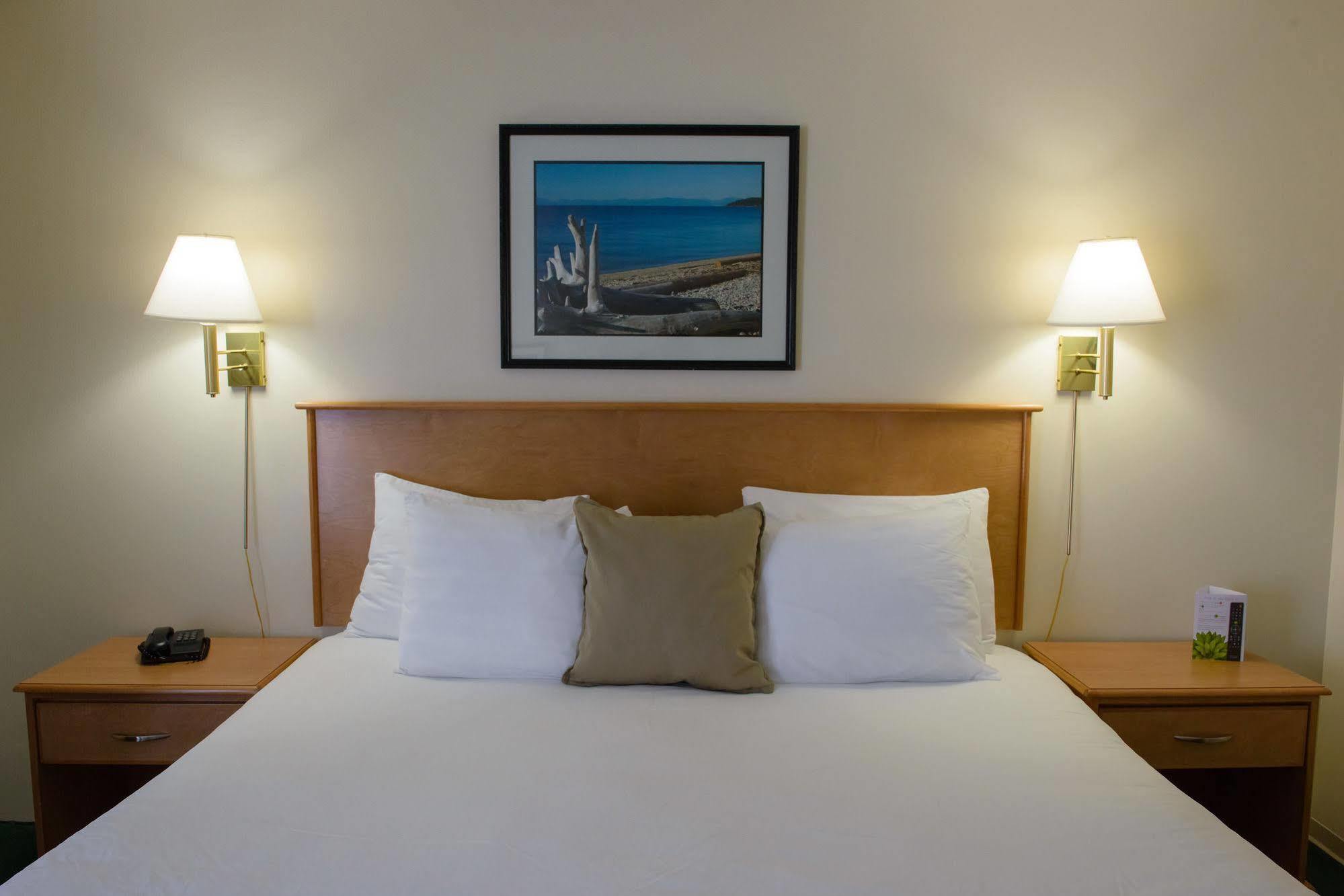 Driftwood Inn Sechelt Kültér fotó