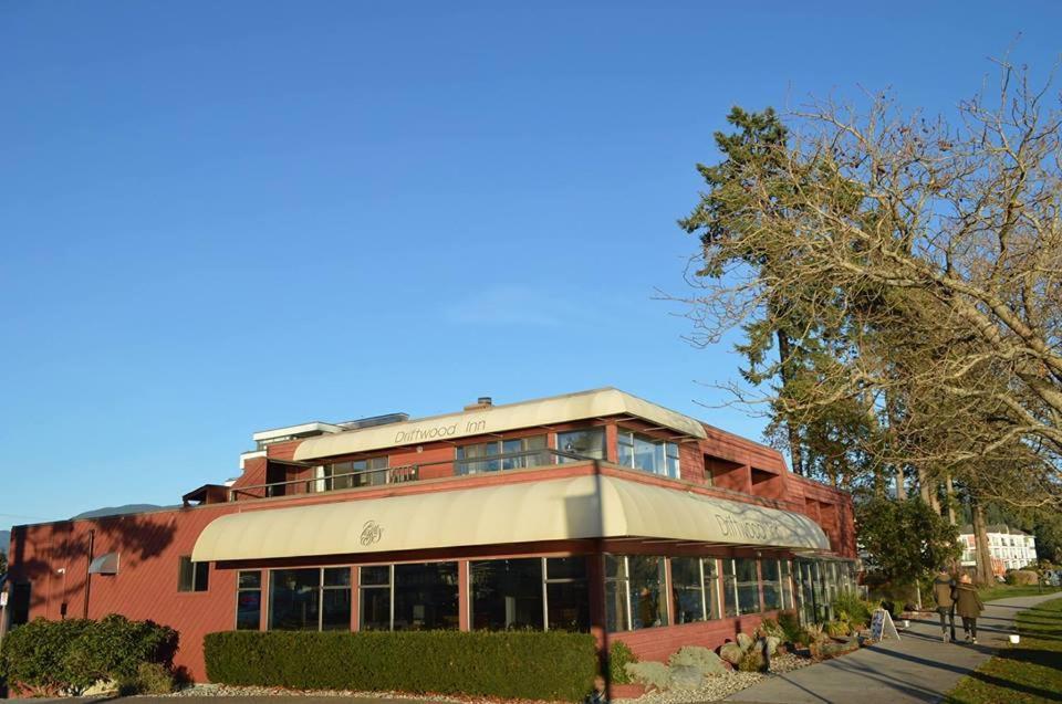 Driftwood Inn Sechelt Kültér fotó